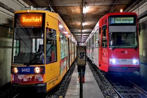 Schülerticket für Bonn - Mobilität in Corona-Zeiten Symbolbild: Öffentlicher Nahverkehr